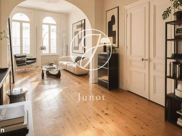 Maison 5 pièces 150 m²