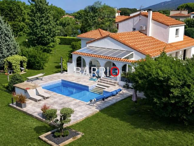 Maison 5 pièces 150 m²