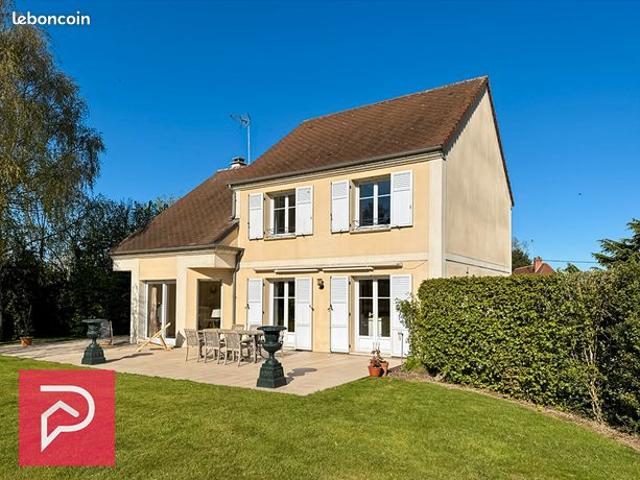 Maison 5 pièces 150 m²
