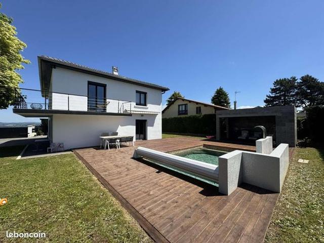 Maison 5 pièces 150 m²