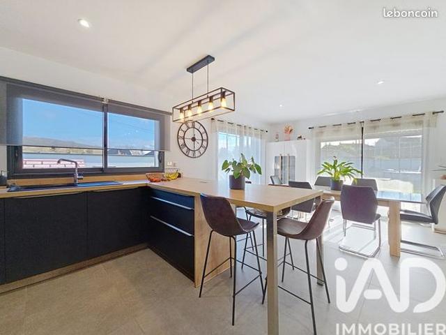 Maison 5 pièces 150 m²