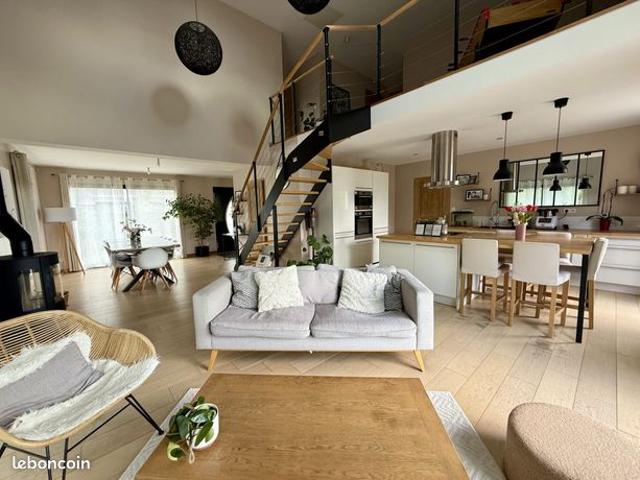 Maison 5 pièces 150 m²
