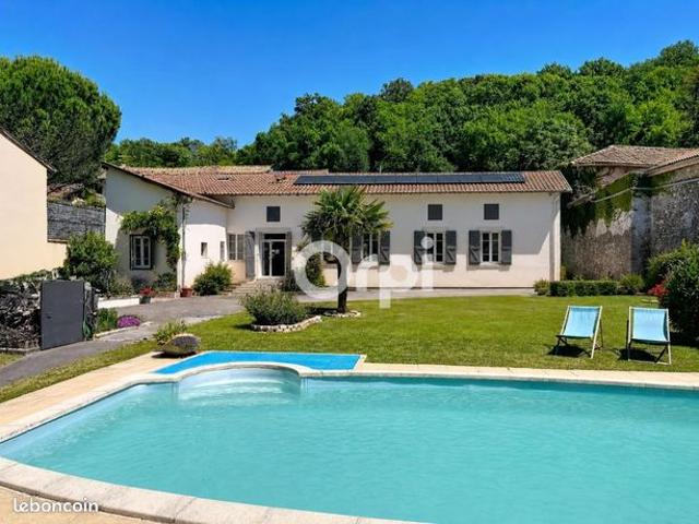 Maison 5 pièces 150 m²