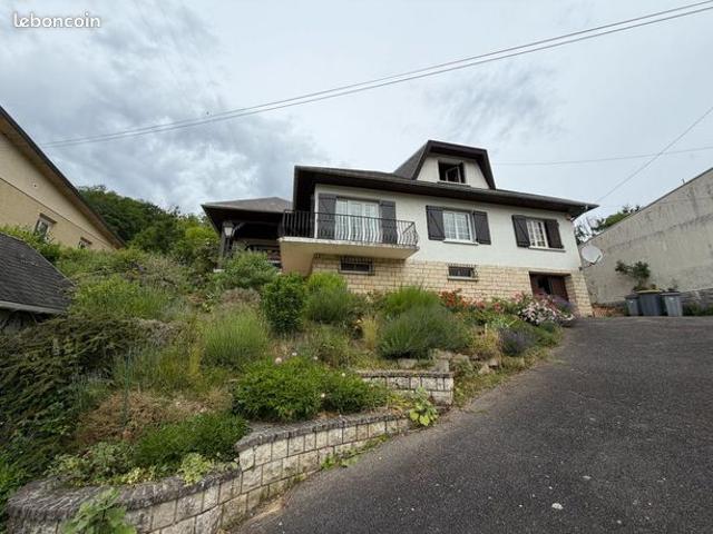 Maison 5 pièces 150 m²