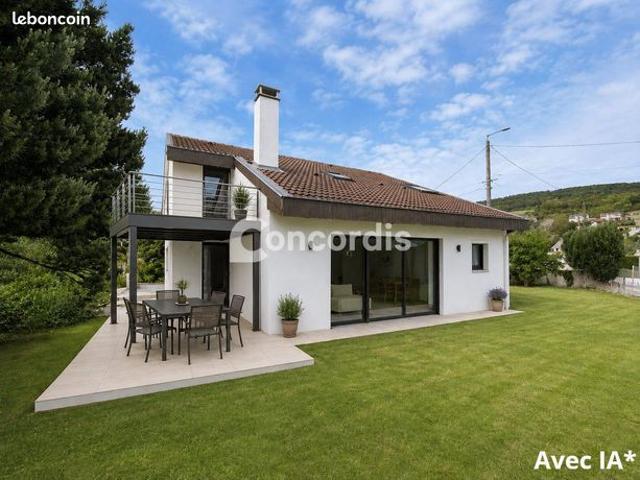 Maison 5 pièces 150 m²