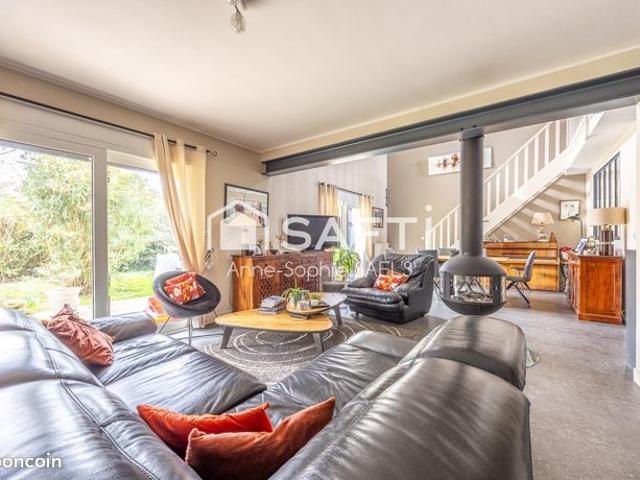 Maison 5 pièces 150 m²