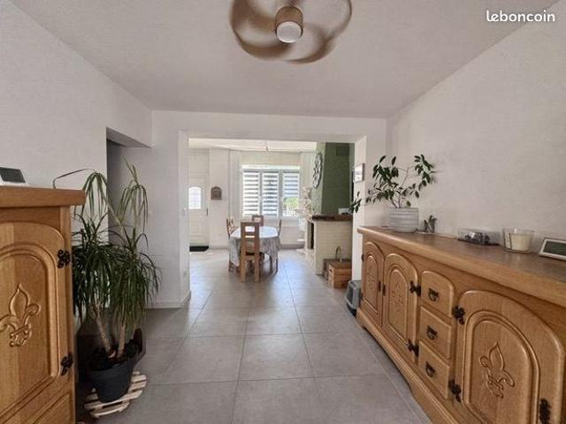 Maison 5 pièces 150 m²