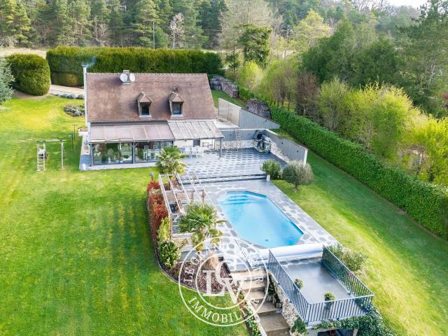 Maison 5 pièces 150 m²