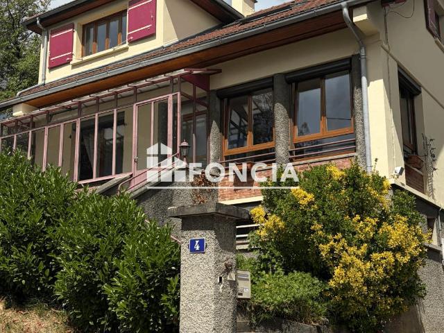 Maison 5 pièces 150 m²