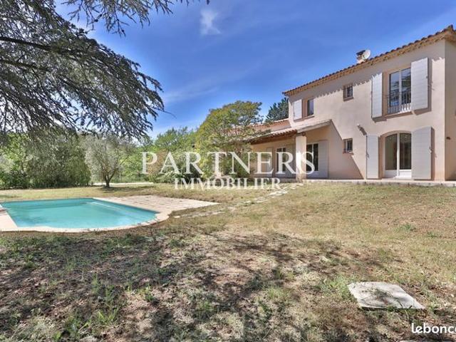 Maison 5 pièces 150 m²