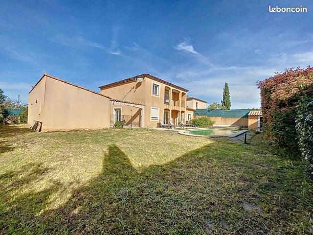 Maison 5 pièces 150 m²