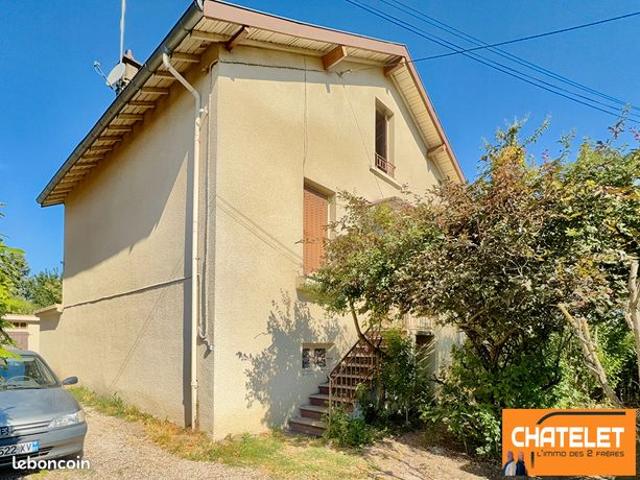 Maison 5 pièces 150 m²
