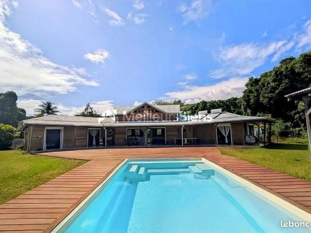 Maison 5 pièces 150 m²