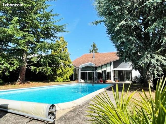 Maison 5 pièces 150 m²