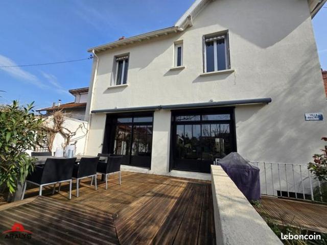 Maison 5 pièces 150 m²