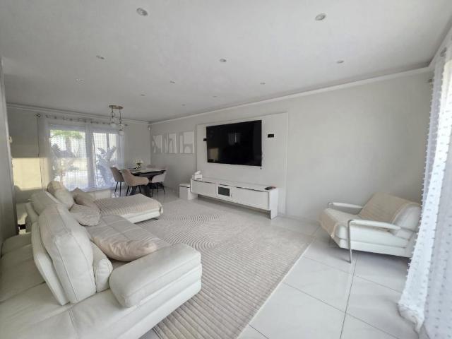 Maison 5 pièces 150 m²