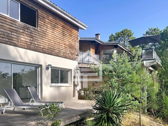 Maison 5 pièces 150 m²