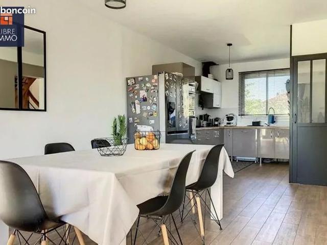 Maison 5 pièces 150 m²