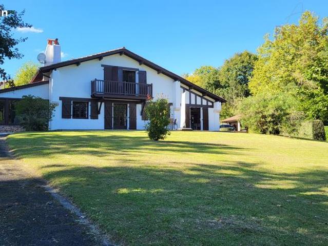 Maison 5 pièces 150 m²