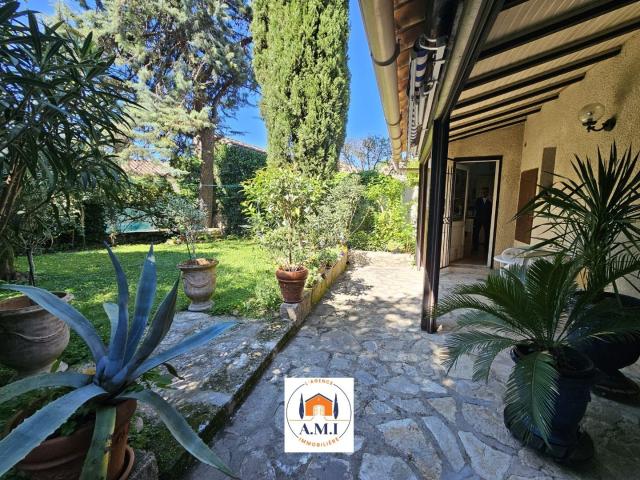 Maison 5 pièces 150 m²