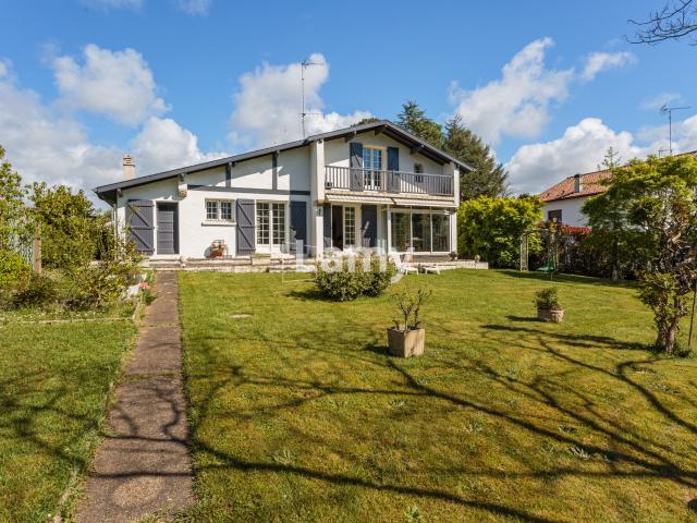 Maison 5 pièces 150 m²