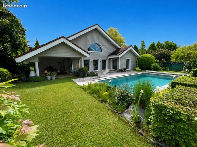 Maison 5 pièces 150 m²