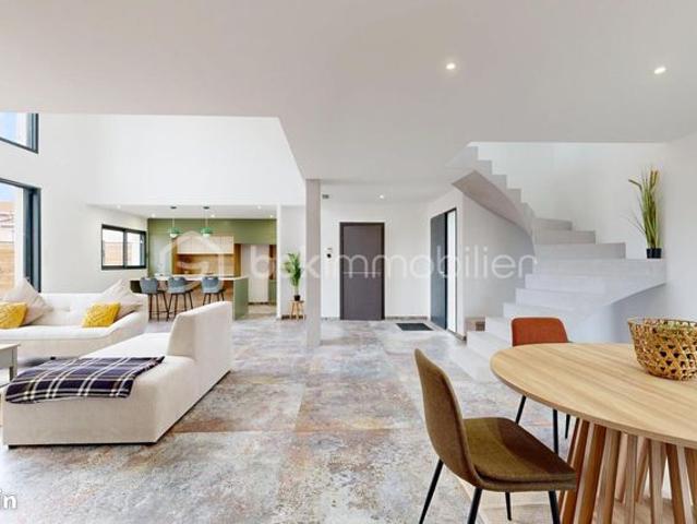 Maison 5 pièces 150 m²
