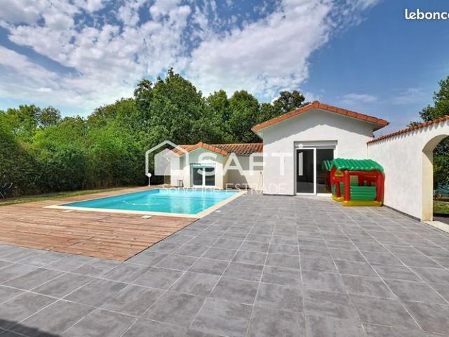 Maison 5 pièces 150 m²