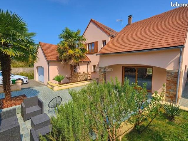 Maison 5 pièces 150 m²