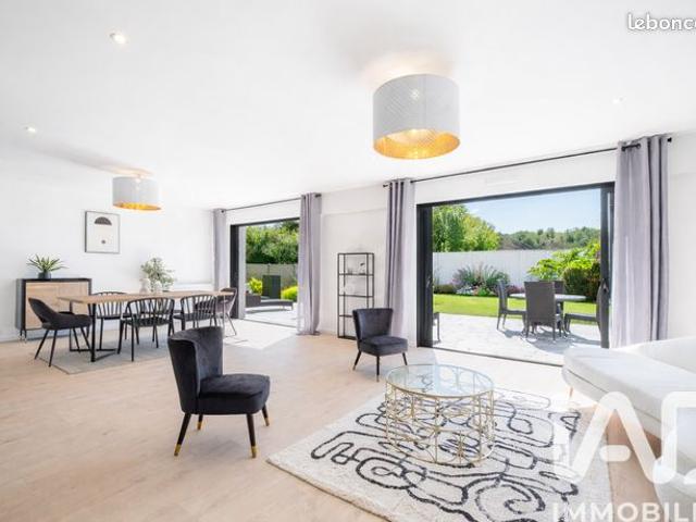 Maison 5 pièces 150 m²