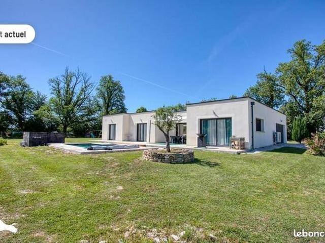 Maison 5 pièces 150 m²
