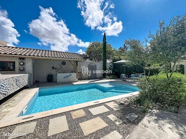 Maison 5 pièces 151 m²
