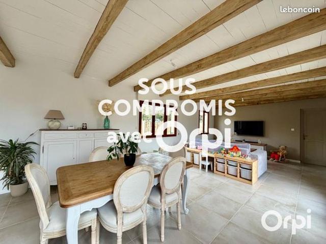 Maison 5 pièces 151 m²