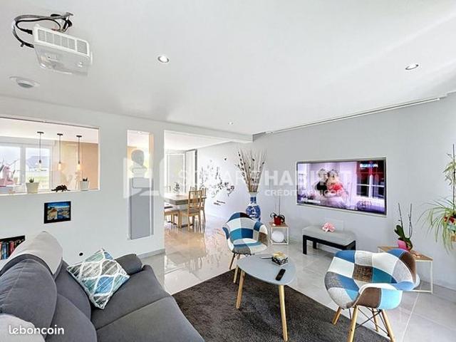 Maison 5 pièces 151 m²