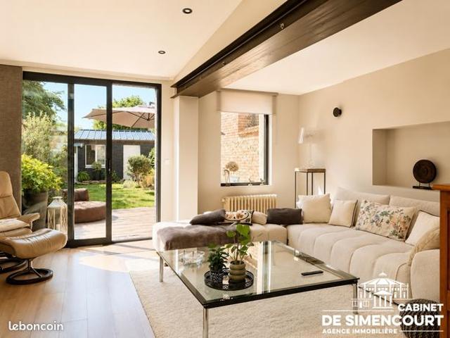 Maison 5 pièces 151 m²