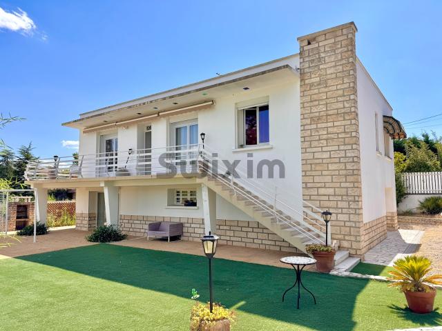 Maison 5 pièces 151 m²