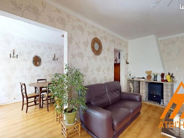 Maison 5 pièces 151 m²