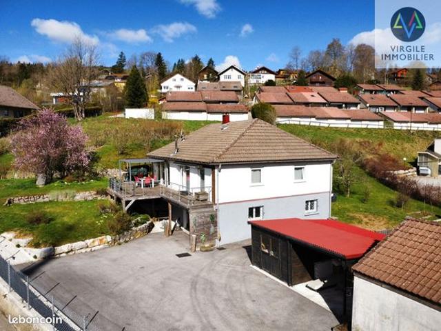 Maison 5 pièces 151 m²