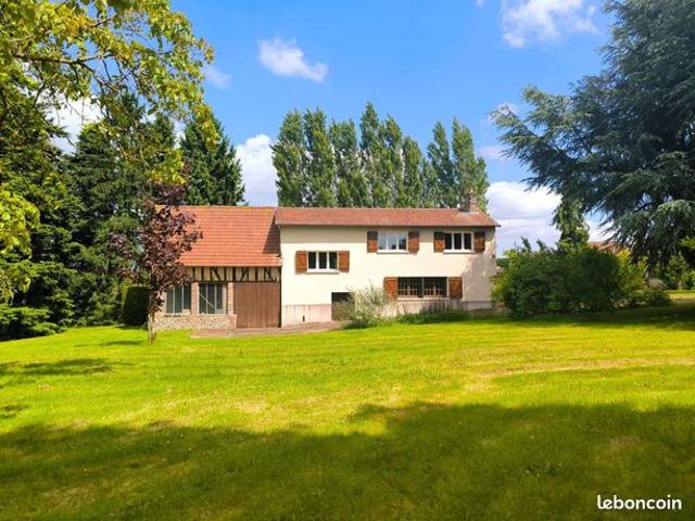 Maison 5 pièces 151 m²