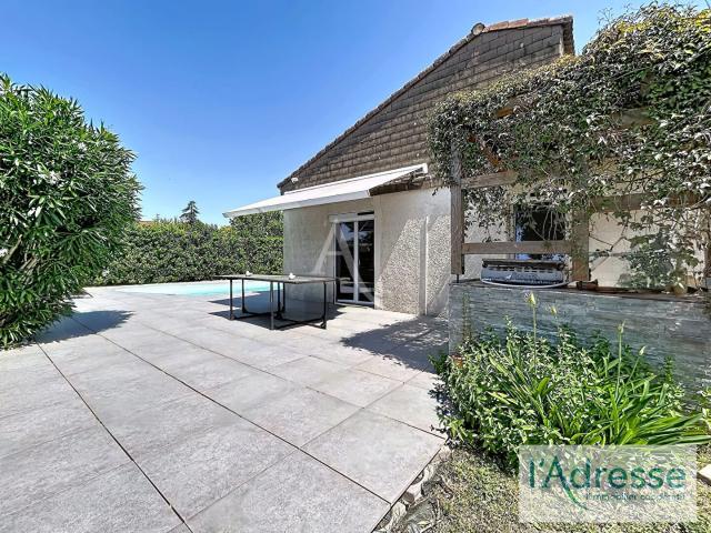 Maison 5 pièces 151 m²