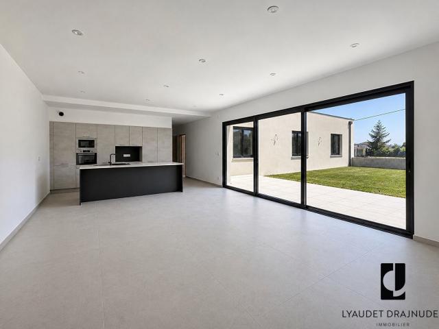 Maison 5 pièces 151 m²