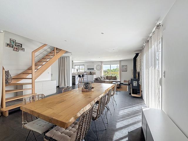 Maison 5 pièces 151 m²