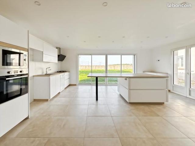 Maison 5 pièces 151 m²