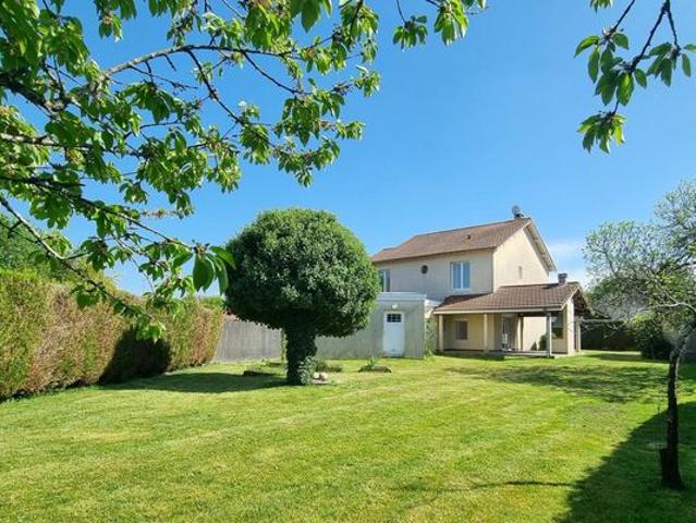 Maison 5 pièces 151 m²
