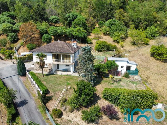 Maison 5 pièces 151 m²