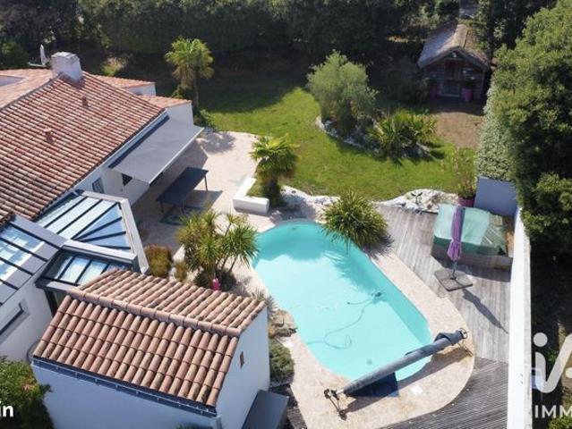 Maison 5 pièces 151 m²