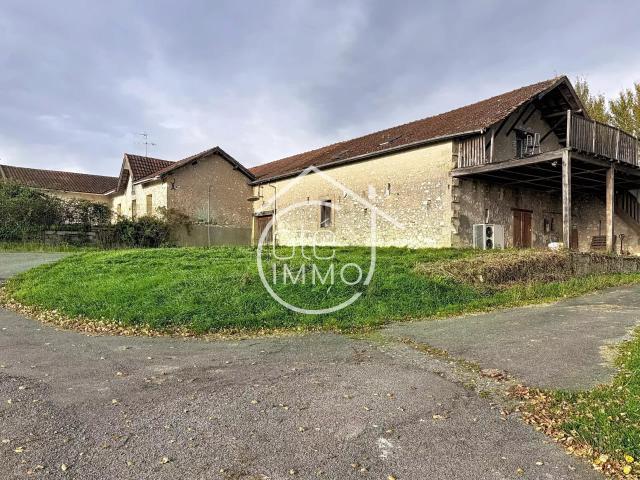 Maison 5 pièces 151 m²