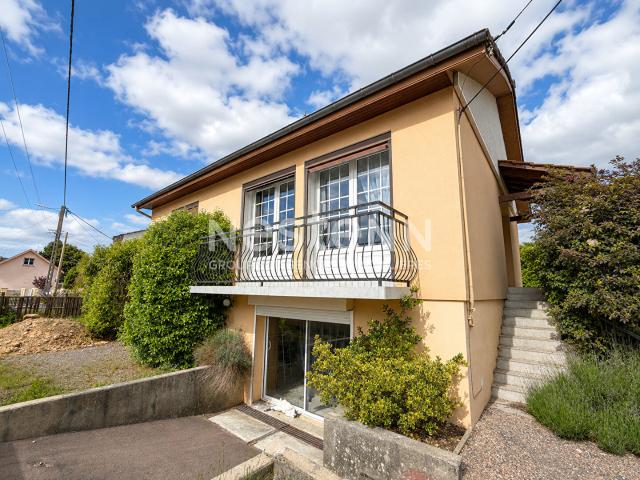 Maison 5 pièces 151 m²