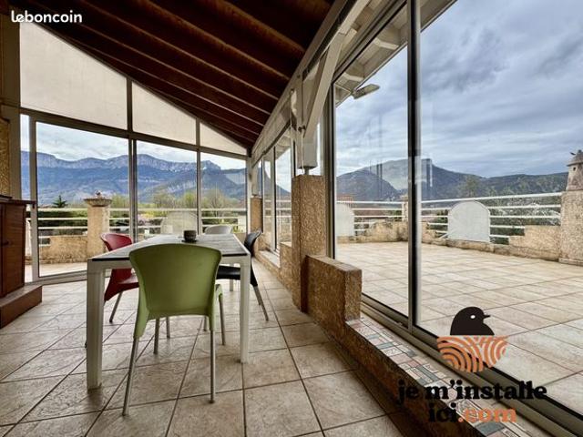Maison 5 pièces 151 m²