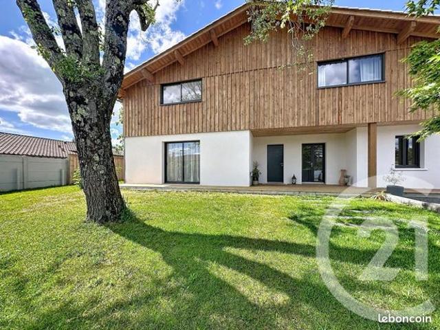 Maison 5 pièces 151 m²